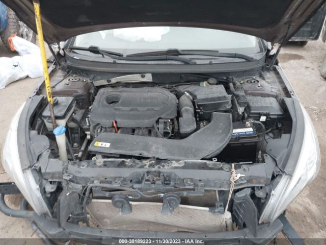 Photo 9 VIN: 5NPE24AF4FH157052 - HYUNDAI SONATA 