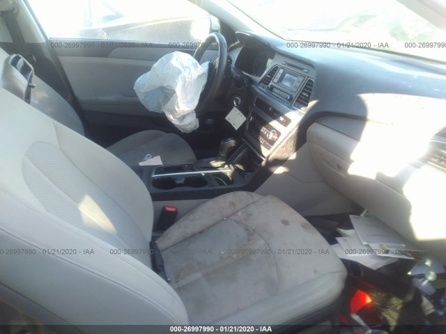 Photo 4 VIN: 5NPE24AF4FH159738 - HYUNDAI SONATA 