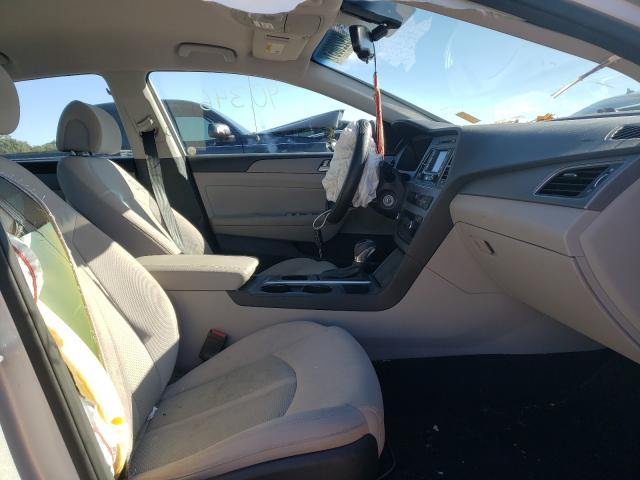 Photo 4 VIN: 5NPE24AF4FH161344 - HYUNDAI SONATA SE 