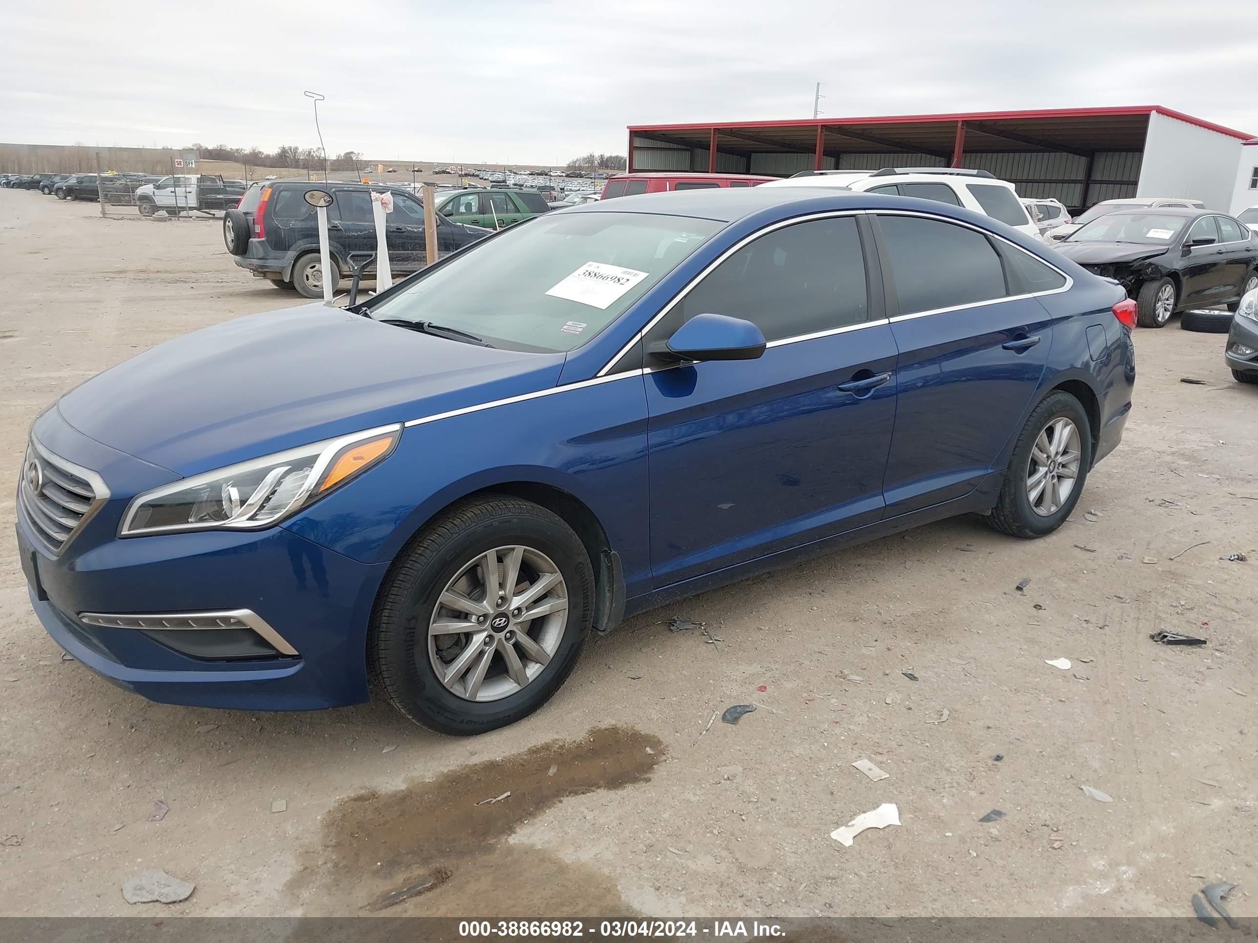 Photo 1 VIN: 5NPE24AF4FH170111 - HYUNDAI SONATA 