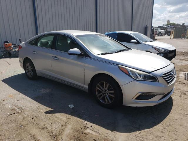 Photo 3 VIN: 5NPE24AF4FH182355 - HYUNDAI SONATA SE 