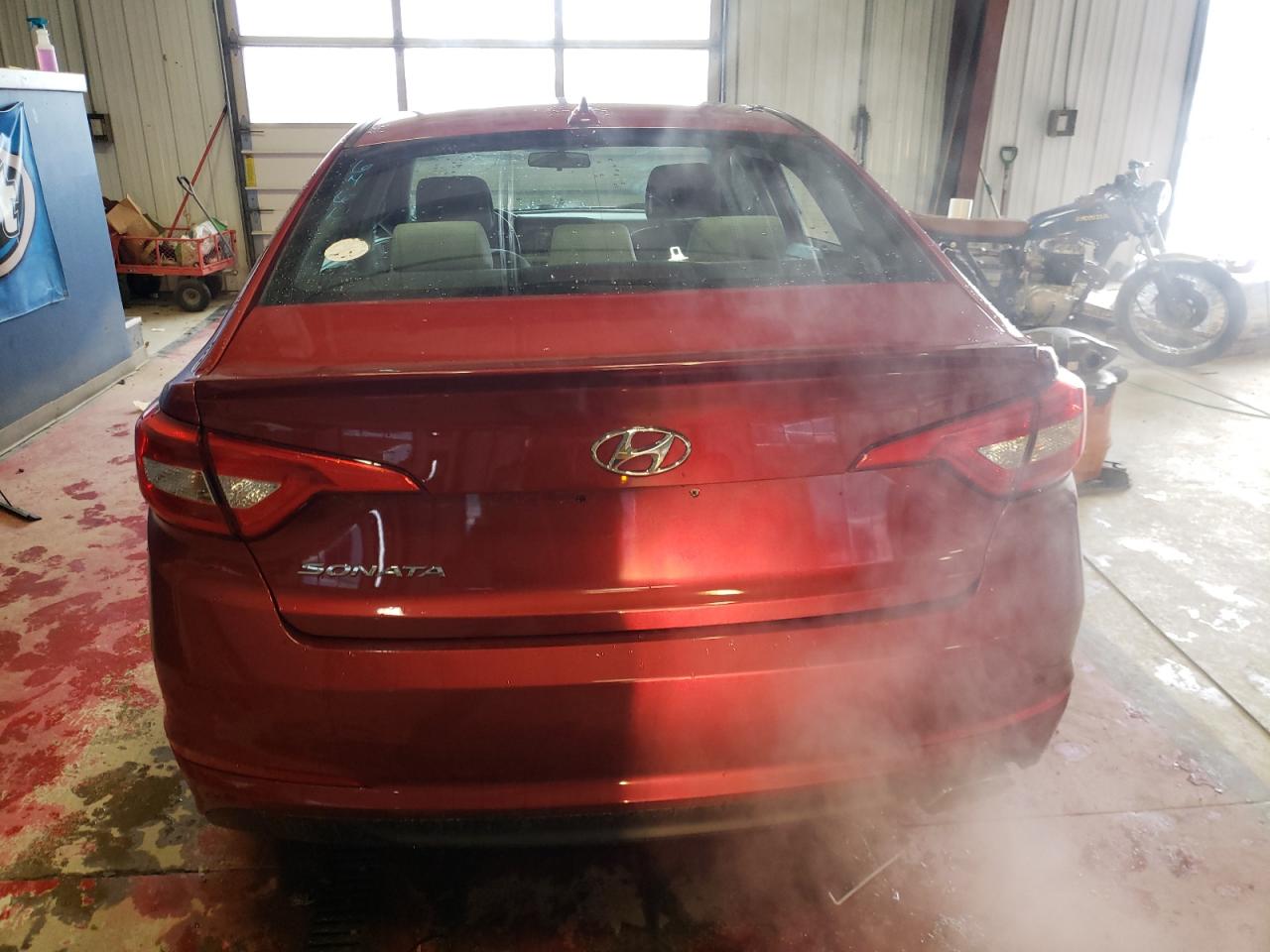 Photo 5 VIN: 5NPE24AF4FH187961 - HYUNDAI SONATA SE 