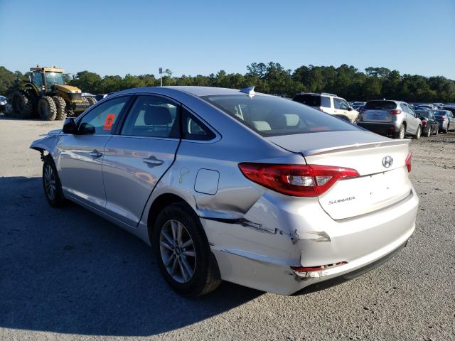 Photo 2 VIN: 5NPE24AF4FH188608 - HYUNDAI SONATA SE 