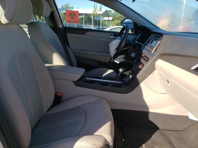 Photo 4 VIN: 5NPE24AF4FH188608 - HYUNDAI SONATA SE 