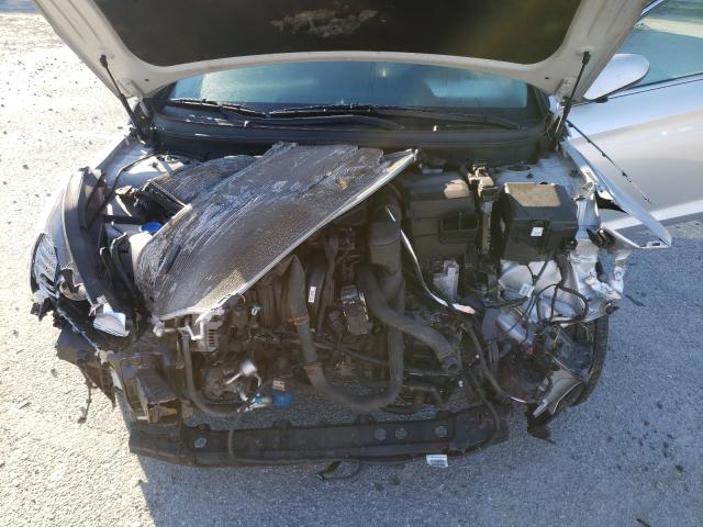 Photo 6 VIN: 5NPE24AF4FH188608 - HYUNDAI SONATA SE 