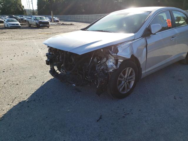 Photo 8 VIN: 5NPE24AF4FH188608 - HYUNDAI SONATA SE 