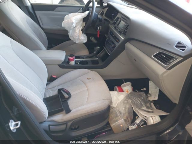 Photo 4 VIN: 5NPE24AF4FH201812 - HYUNDAI SONATA 