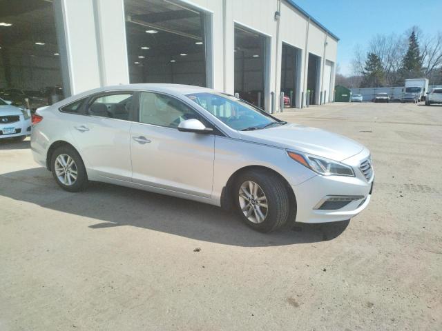 Photo 3 VIN: 5NPE24AF4FH209635 - HYUNDAI SONATA SE 