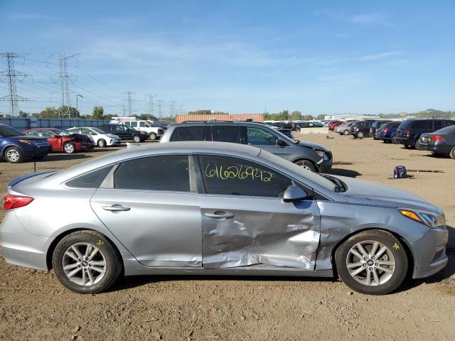 Photo 8 VIN: 5NPE24AF4FH211059 - HYUNDAI SONATA SE 