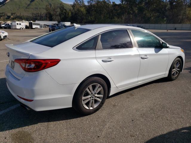 Photo 2 VIN: 5NPE24AF4FH218240 - HYUNDAI SONATA SE 