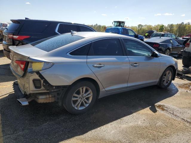 Photo 2 VIN: 5NPE24AF4FH238262 - HYUNDAI SONATA SE 