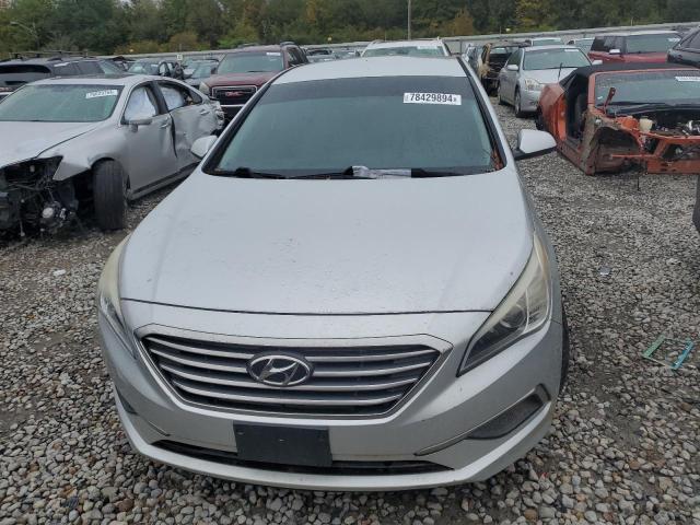 Photo 4 VIN: 5NPE24AF4GH267343 - HYUNDAI SONATA SE 