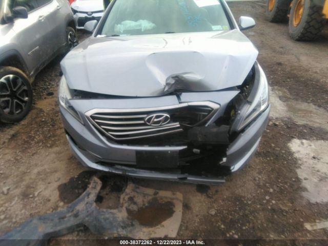 Photo 5 VIN: 5NPE24AF4GH271215 - HYUNDAI SONATA 