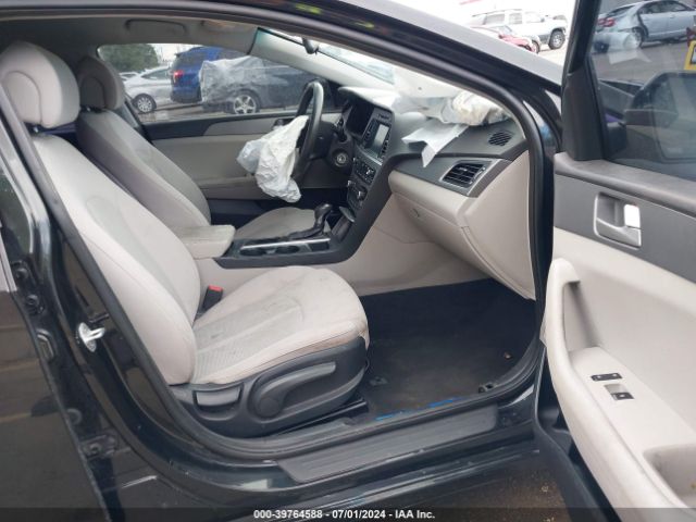 Photo 4 VIN: 5NPE24AF4GH274423 - HYUNDAI SONATA 