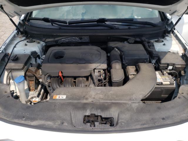 Photo 6 VIN: 5NPE24AF4GH278147 - HYUNDAI SONATA SE 