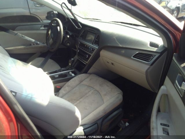 Photo 4 VIN: 5NPE24AF4GH278942 - HYUNDAI SONATA 