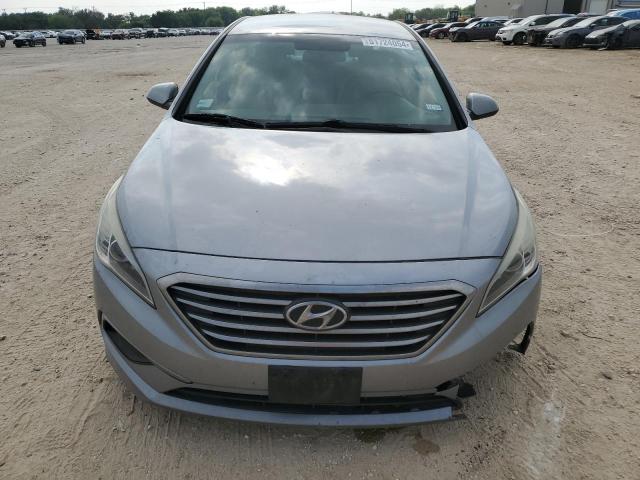 Photo 4 VIN: 5NPE24AF4GH280738 - HYUNDAI SONATA 