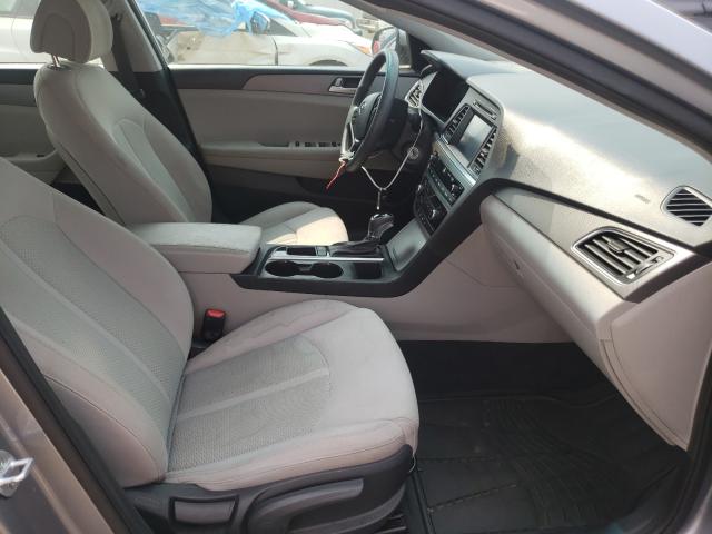 Photo 4 VIN: 5NPE24AF4GH285891 - HYUNDAI SONATA SE 