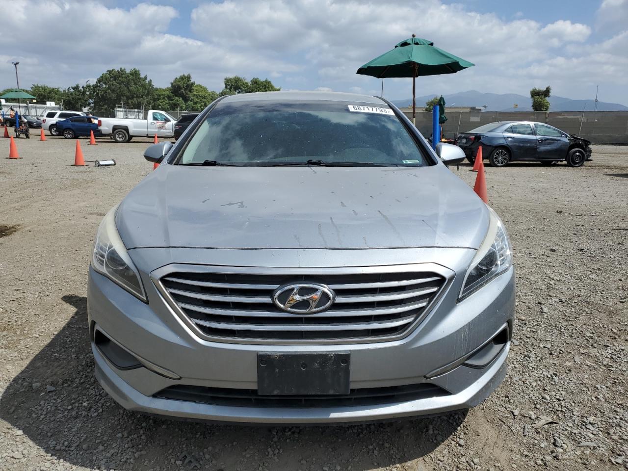 Photo 4 VIN: 5NPE24AF4GH290170 - HYUNDAI SONATA 