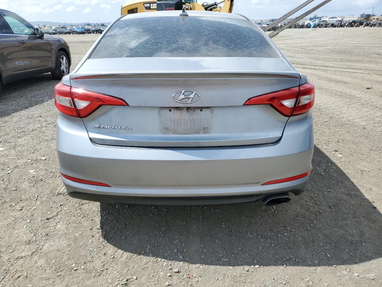 Photo 5 VIN: 5NPE24AF4GH290170 - HYUNDAI SONATA 