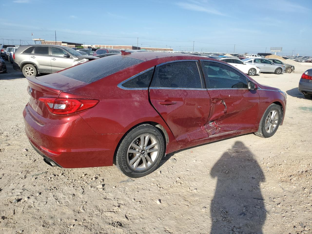 Photo 2 VIN: 5NPE24AF4GH301488 - HYUNDAI SONATA 