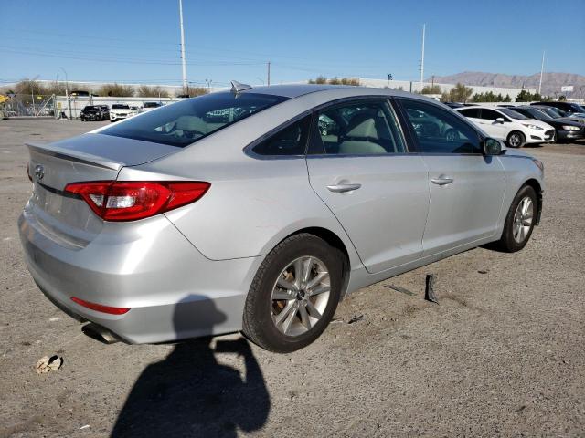 Photo 2 VIN: 5NPE24AF4GH303628 - HYUNDAI SONATA SE 