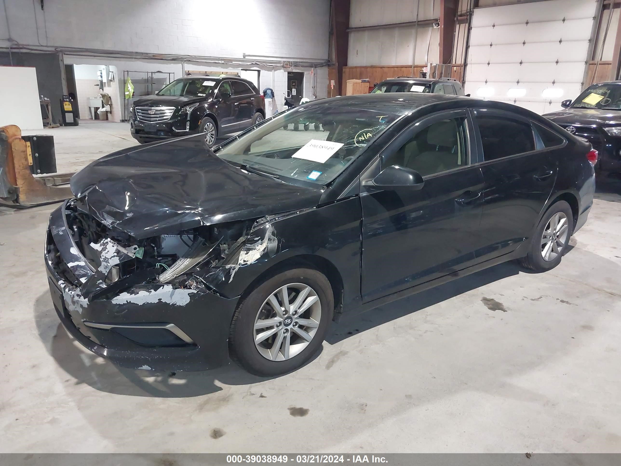 Photo 1 VIN: 5NPE24AF4GH313396 - HYUNDAI SONATA 