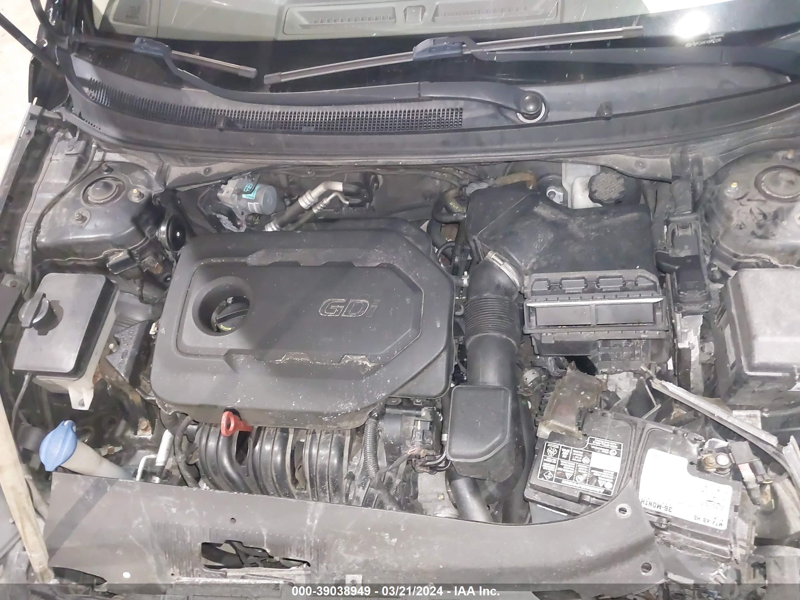 Photo 9 VIN: 5NPE24AF4GH313396 - HYUNDAI SONATA 