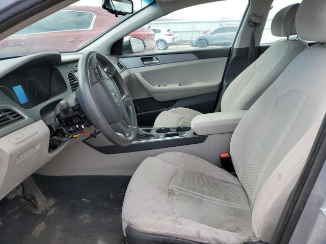 Photo 6 VIN: 5NPE24AF4GH316220 - HYUNDAI SONATA SE 