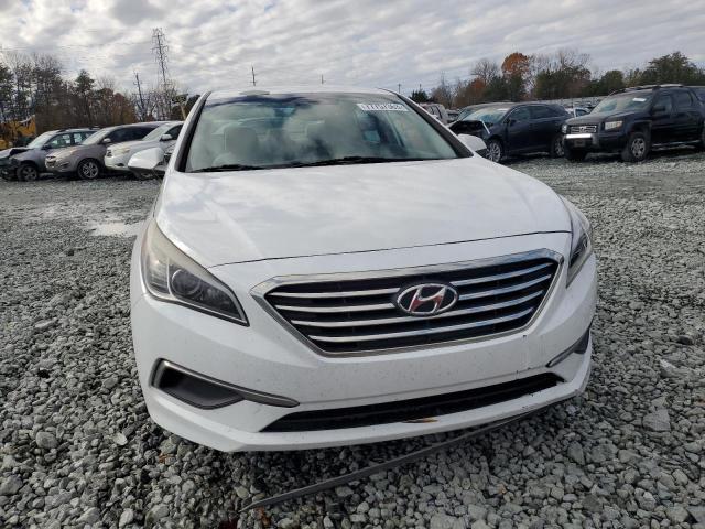 Photo 4 VIN: 5NPE24AF4GH332028 - HYUNDAI SONATA 