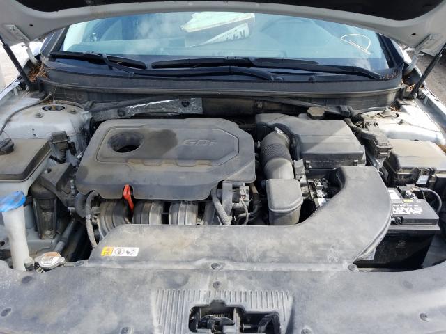 Photo 6 VIN: 5NPE24AF4GH332921 - HYUNDAI SONATA SE 