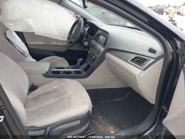 Photo 4 VIN: 5NPE24AF4GH358192 - HYUNDAI SONATA 