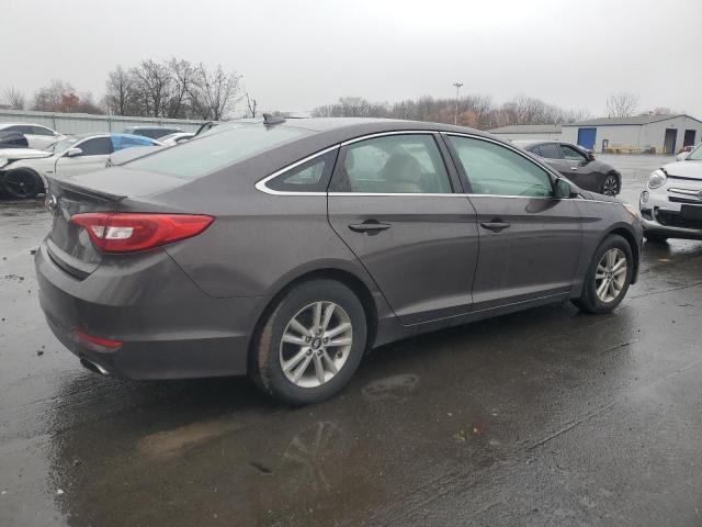 Photo 2 VIN: 5NPE24AF4GH359567 - HYUNDAI SONATA SE 