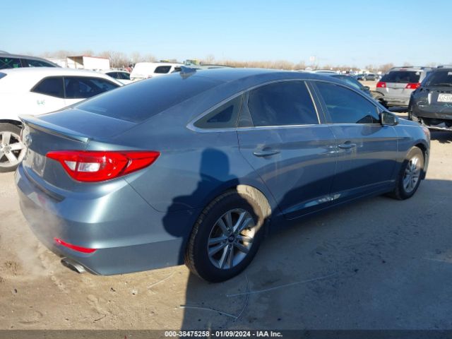 Photo 3 VIN: 5NPE24AF4GH359715 - HYUNDAI SONATA 