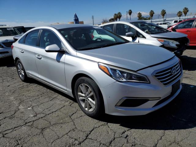 Photo 3 VIN: 5NPE24AF4GH360914 - HYUNDAI SONATA SE 