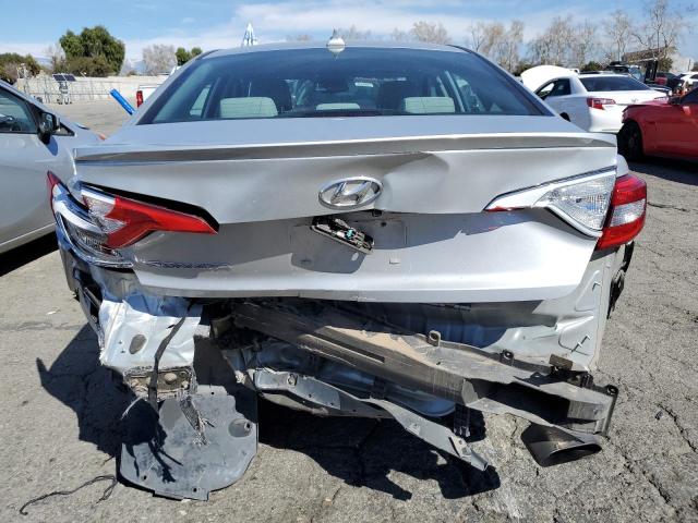 Photo 5 VIN: 5NPE24AF4GH360914 - HYUNDAI SONATA SE 