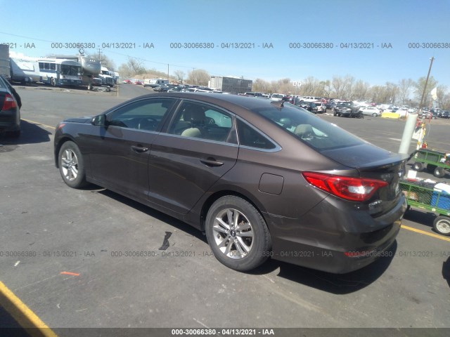 Photo 2 VIN: 5NPE24AF4GH361772 - HYUNDAI SONATA 