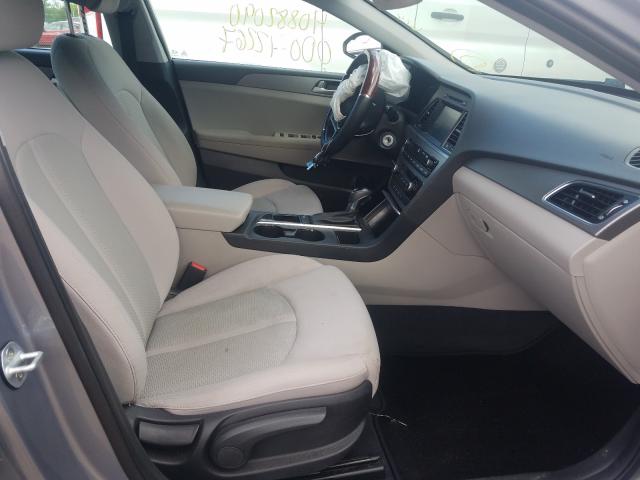 Photo 4 VIN: 5NPE24AF4GH363215 - HYUNDAI SONATA SE 