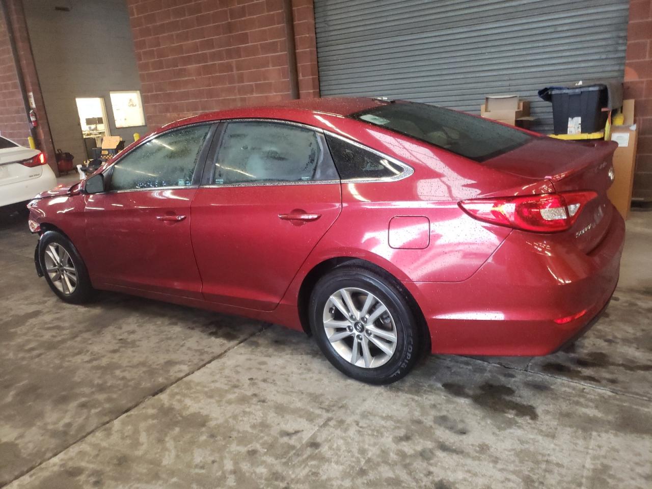 Photo 1 VIN: 5NPE24AF4GH364879 - HYUNDAI SONATA 