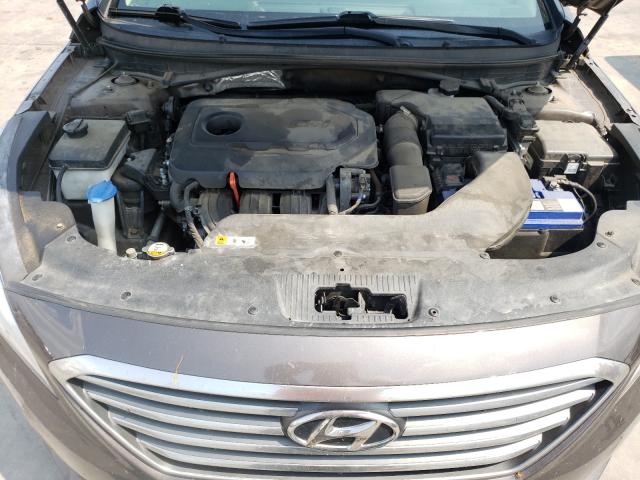 Photo 6 VIN: 5NPE24AF4GH368740 - HYUNDAI SONATA SE 