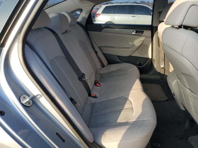 Photo 5 VIN: 5NPE24AF4GH377017 - HYUNDAI SONATA SE 