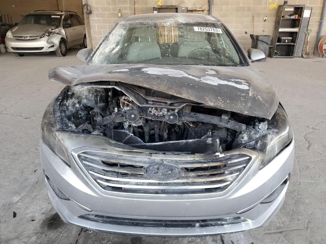 Photo 4 VIN: 5NPE24AF4GH383805 - HYUNDAI SONATA 