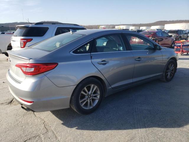 Photo 2 VIN: 5NPE24AF4GH386834 - HYUNDAI SONATA SE 