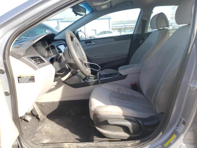 Photo 6 VIN: 5NPE24AF4GH386834 - HYUNDAI SONATA SE 