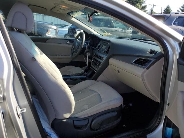 Photo 4 VIN: 5NPE24AF4GH399566 - HYUNDAI SONATA SE 