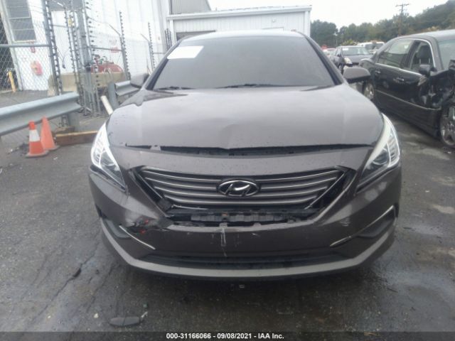 Photo 5 VIN: 5NPE24AF4GH416236 - HYUNDAI SONATA 