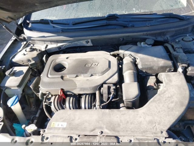 Photo 9 VIN: 5NPE24AF4GH420545 - HYUNDAI SONATA 