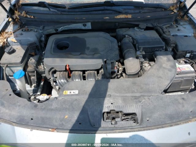 Photo 9 VIN: 5NPE24AF4GH420996 - HYUNDAI SONATA 