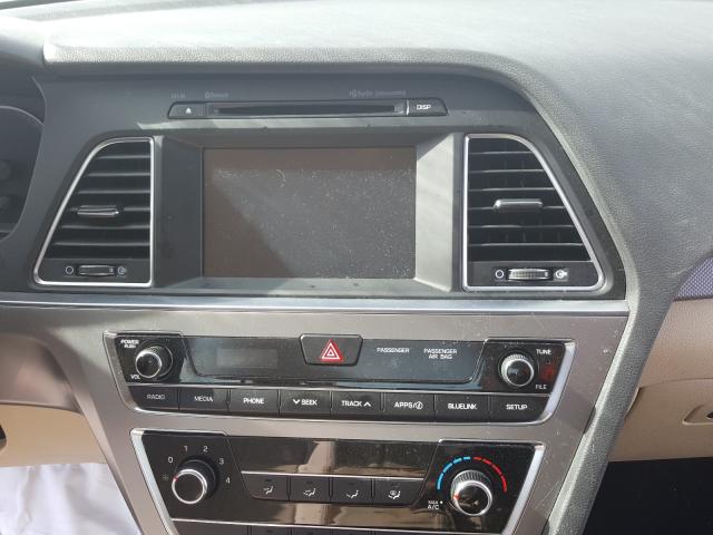 Photo 8 VIN: 5NPE24AF4GH435997 - HYUNDAI SONATA SE 