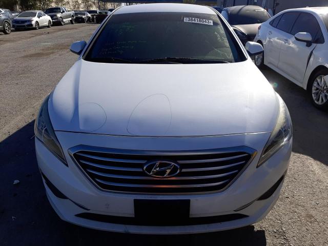 Photo 4 VIN: 5NPE24AF4HH471013 - HYUNDAI SONATA SE 